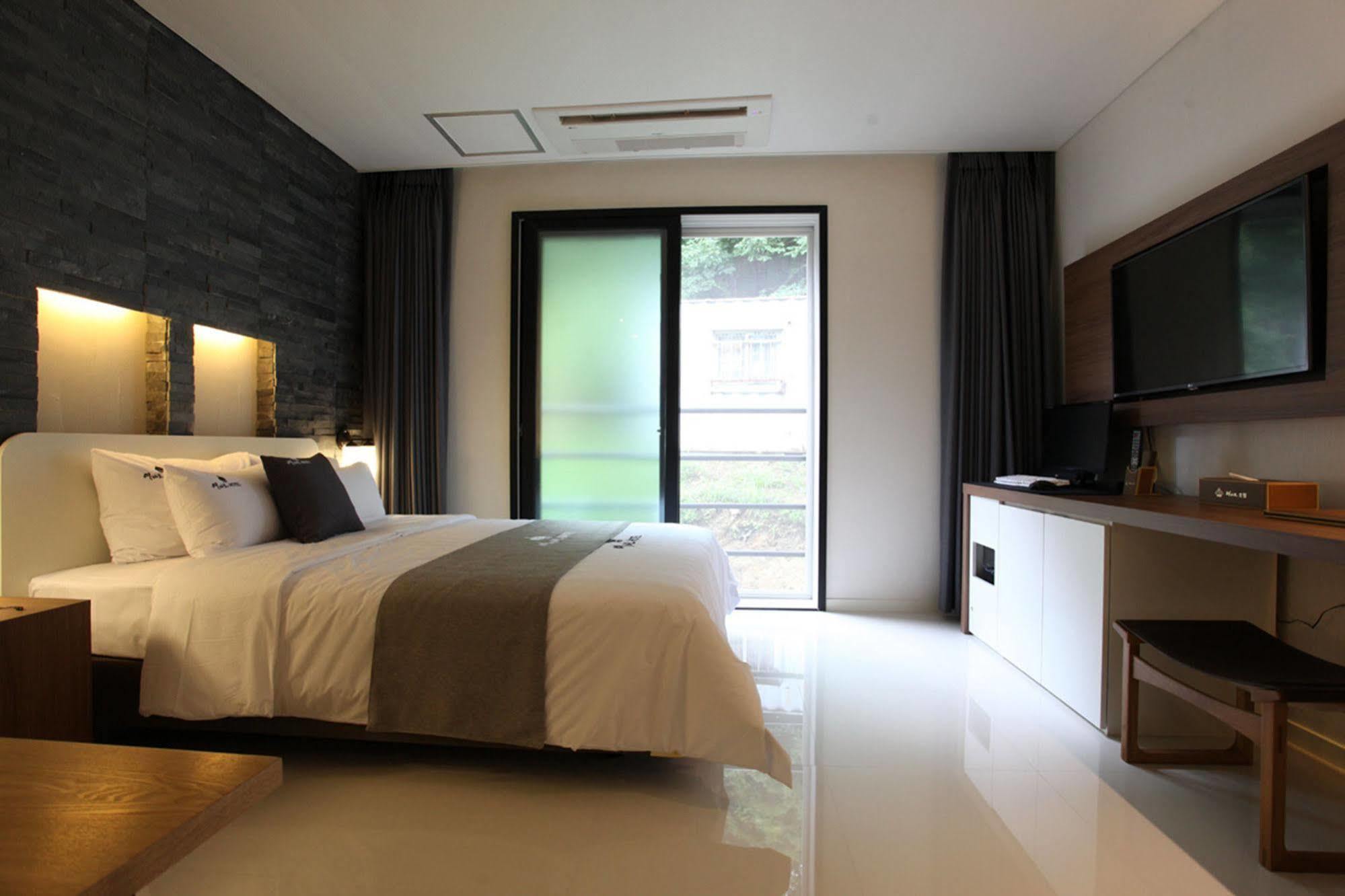 Drive In Hotel Tiamo Pocheon Exterior photo
